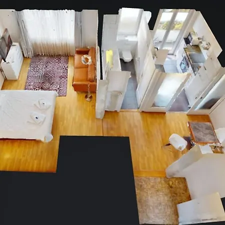 Very Spacious In Center - Parkview 4 *