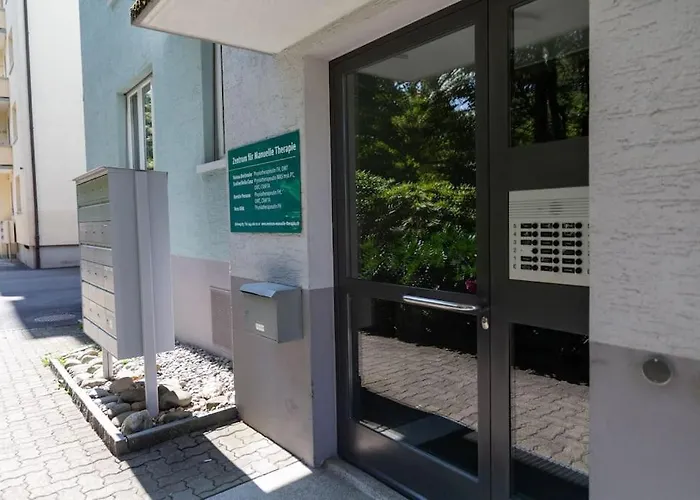 شقة Very Spacious In Center - Parkview 4 *