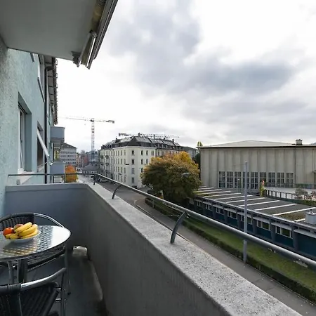 Apartamento Very Spacious In Center - Parkview 4 *